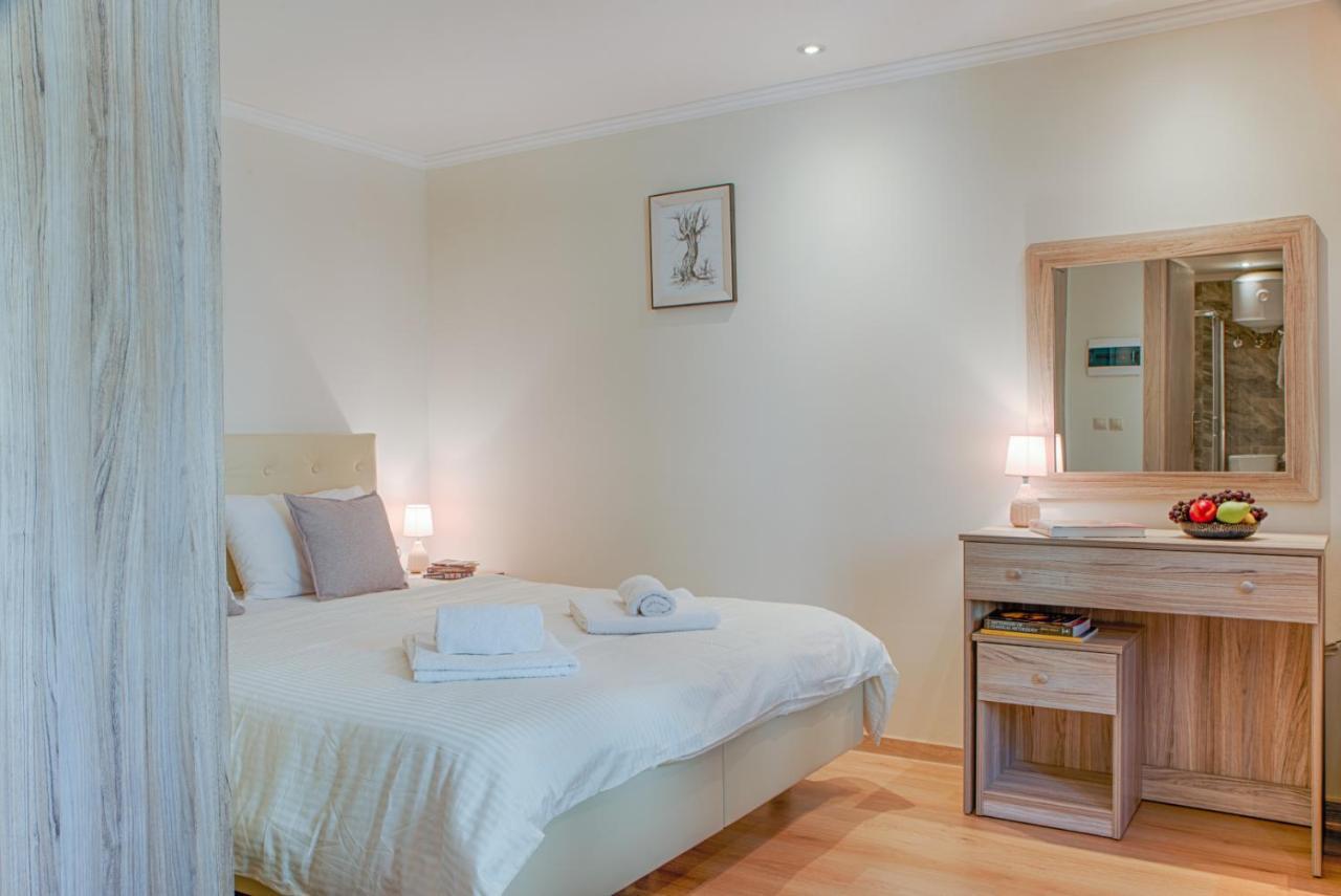 Effie'S Suites Old Town By Estia Corfu (city) Exterior foto